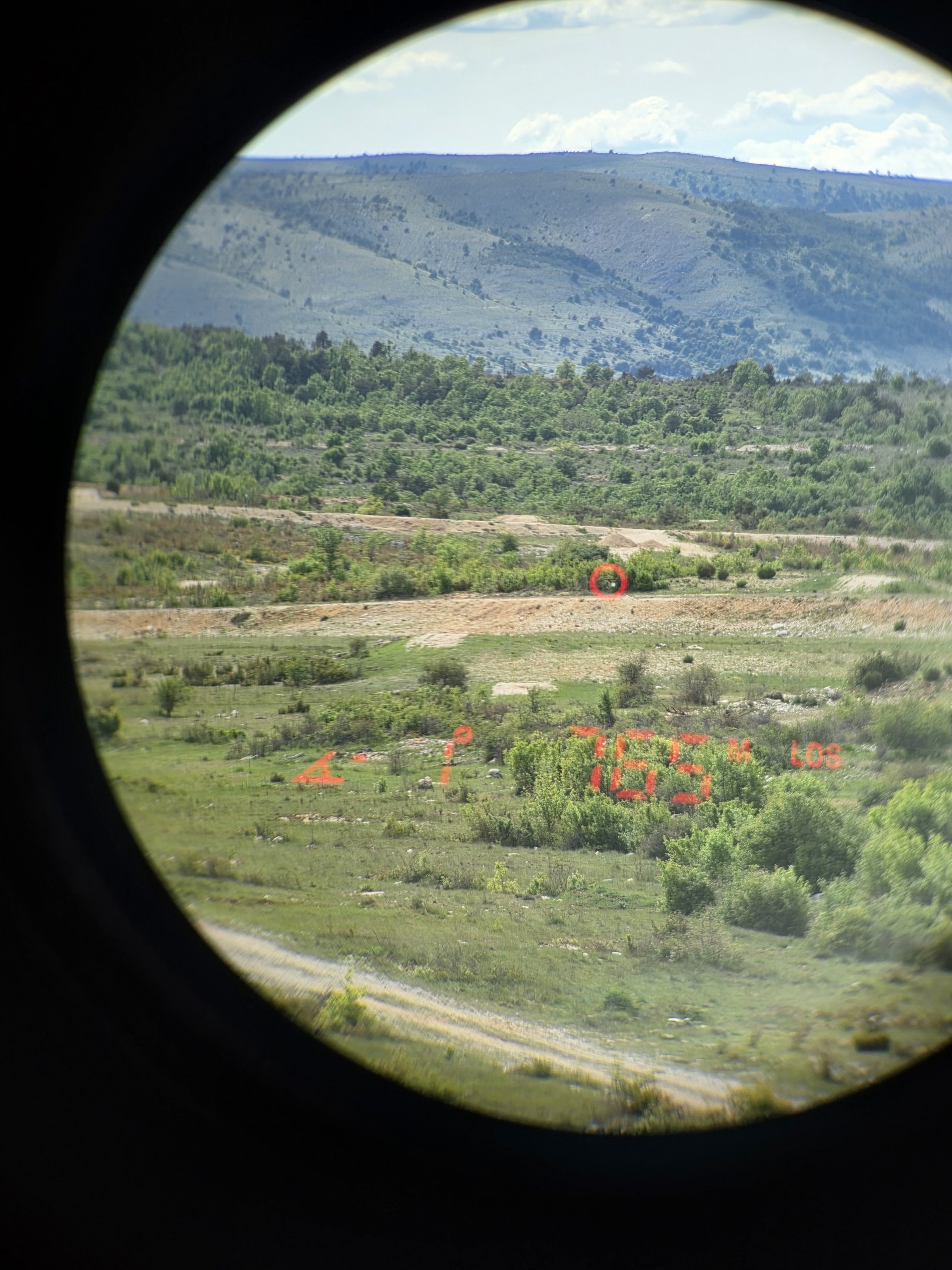 33XC rifle at the King of One Mile shooting range in France